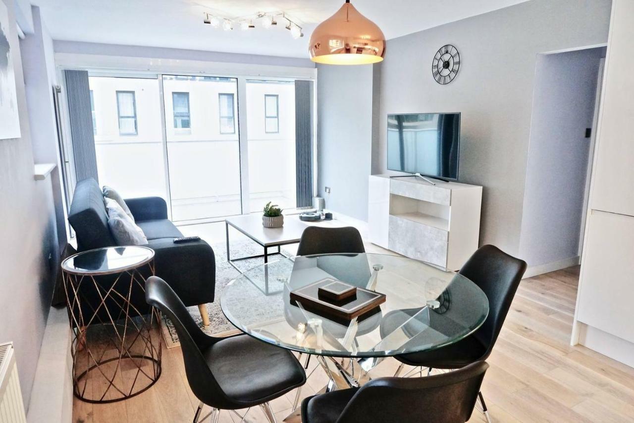 Appartement 2br/2bath Luxury Modern Flat In The *